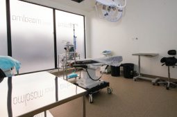 Alquiler de quirófano con luz natural en Madrid en Clínica Masalma